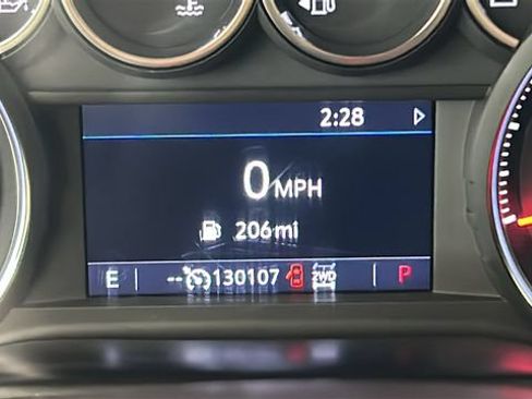 Used 2021 Chevrolet Silverado 1500 RST w/ Convenience Package II AWD/4WD image 18