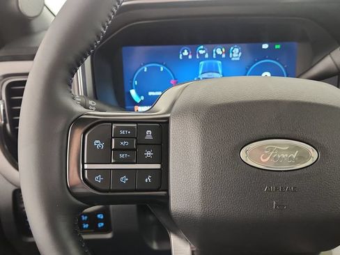 New 2026 Ford F250 Platinum AWD/4WD image 23