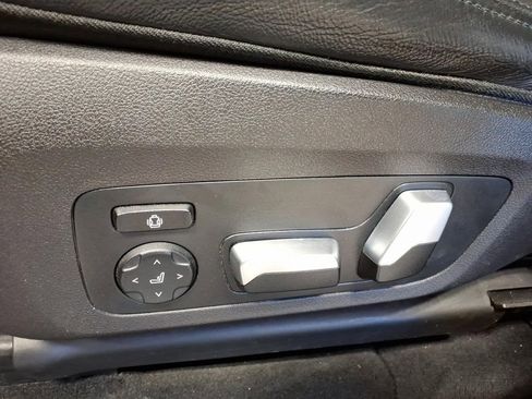 Used 2021 BMW X3 xDrive30i AWD/4WD image 19