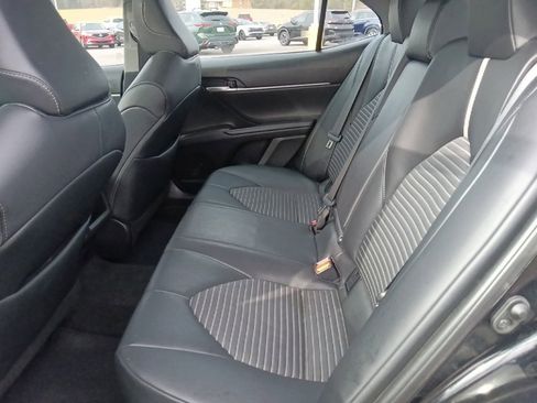 Used 2024 Toyota Camry SE image 28