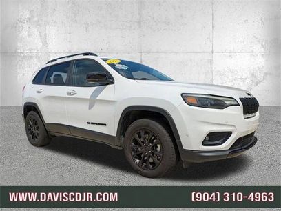 Certified 2023 Jeep Cherokee Altitude Lux