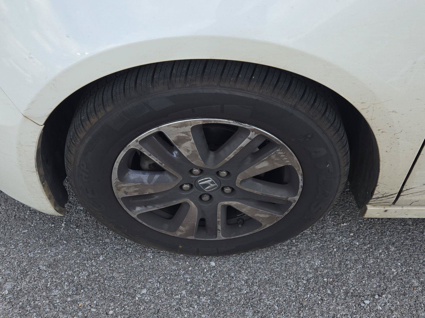 Used 2015 Honda Odyssey Touring image 12