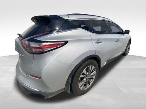 Used 2016 Nissan Murano SV AWD/4WD image 11