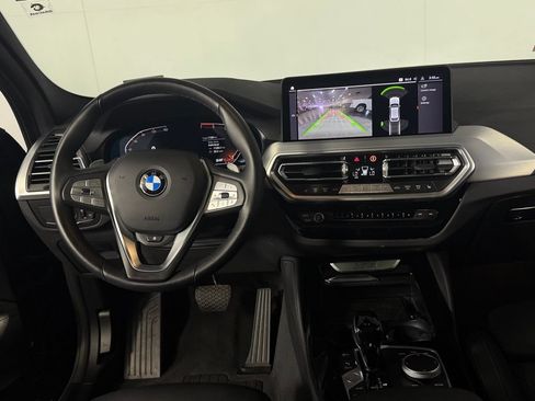 Used 2025 BMW X4 xDrive30i AWD/4WD image 14