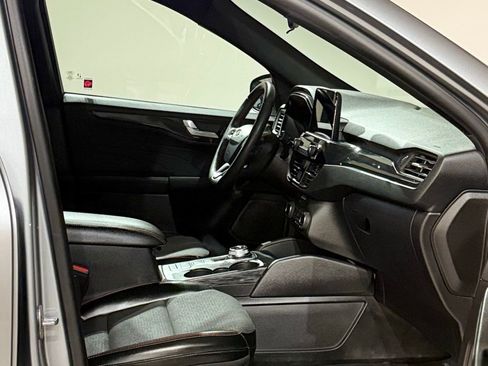 Used 2023 Ford Escape ST-Line image 46