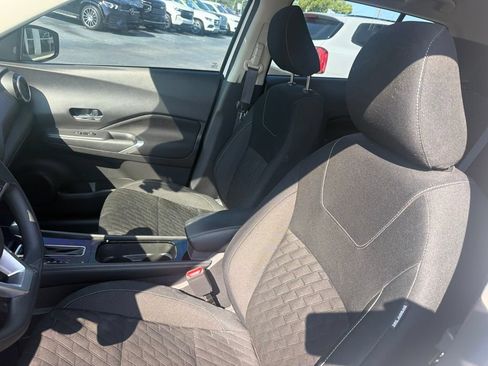 Used 2024 Nissan Kicks SV w/ Interior Electronics Package FWD image 2