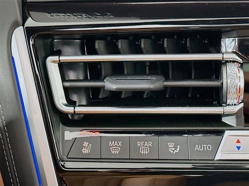 New 2026 BMW M850i xDrive image 21