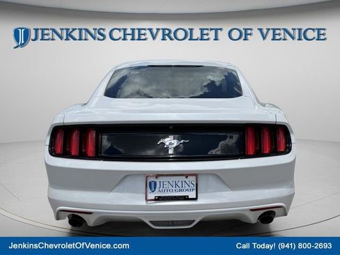 Used 2017 Ford Mustang Coupe RWD image 6