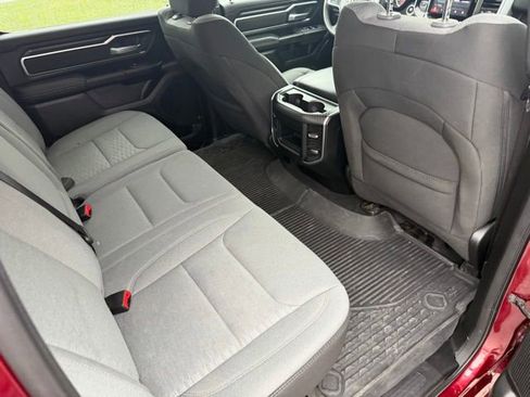 Used 2025 RAM 1500 Big Horn AWD/4WD image 37