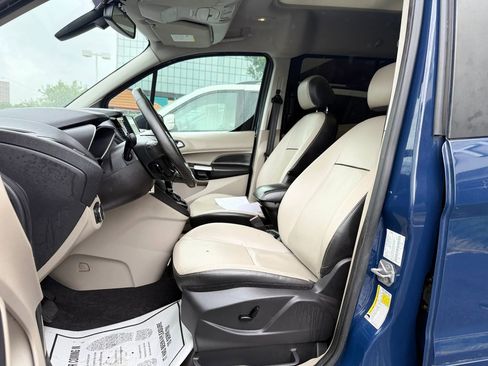 Used 2016 Ford Transit Connect Titanium FWD image 10