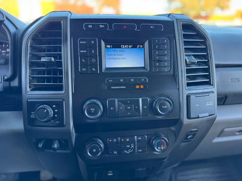 Used 2021 Ford F250 XL w/ Power Equipment Group image 16