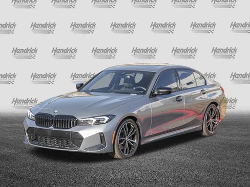 Used 2023 BMW 330i Sedan w/ M Sport Package image 5