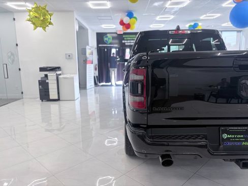 Used 2019 RAM 1500 Laramie AWD/4WD image 13
