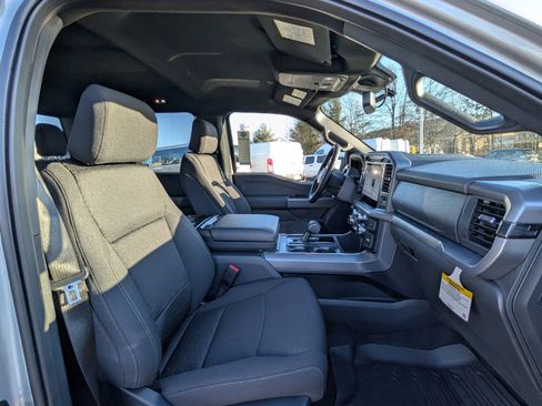 New 2025 Ford F150 XLT w/ Equipment Group 302A MID image 7