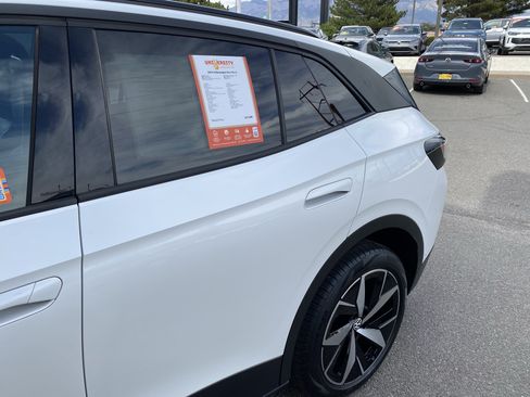 Certified 2023 Volkswagen ID.4 Pro S AWD/4WD image 58