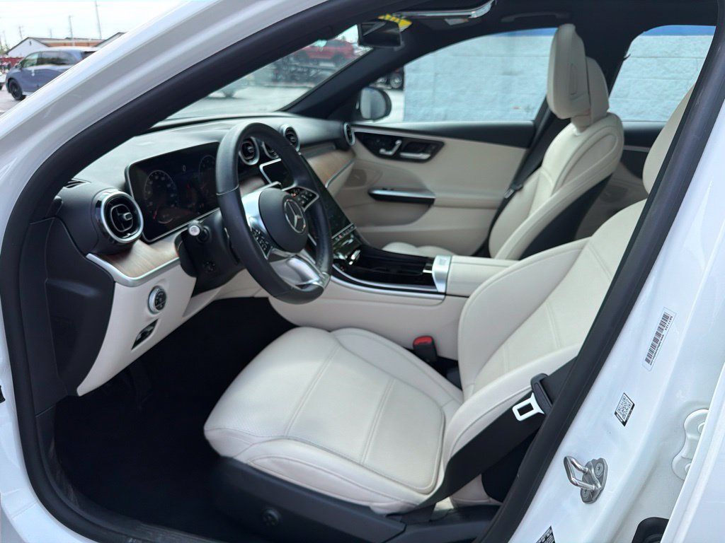Used 2023 Mercedes-Benz C 300 4MATIC Sedan image 17