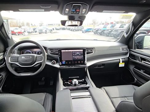New 2026 Jeep Grand Wagoneer Limited w/ Premium Group II AWD/4WD image 21