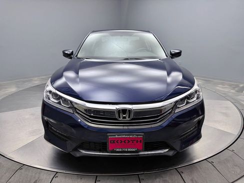 Used 2017 Honda Accord Sport Special Edition image 2