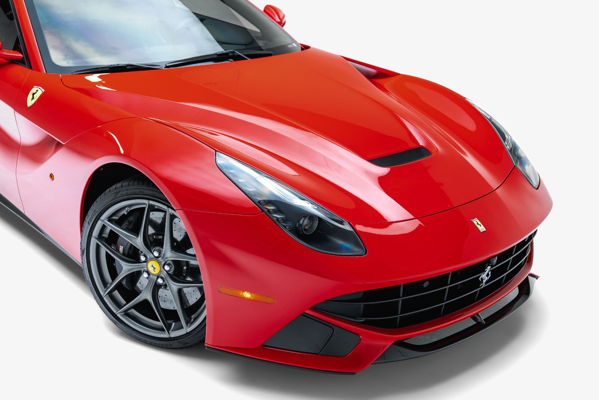 Used 2017 Ferrari F12 Berlinetta RWD image 21