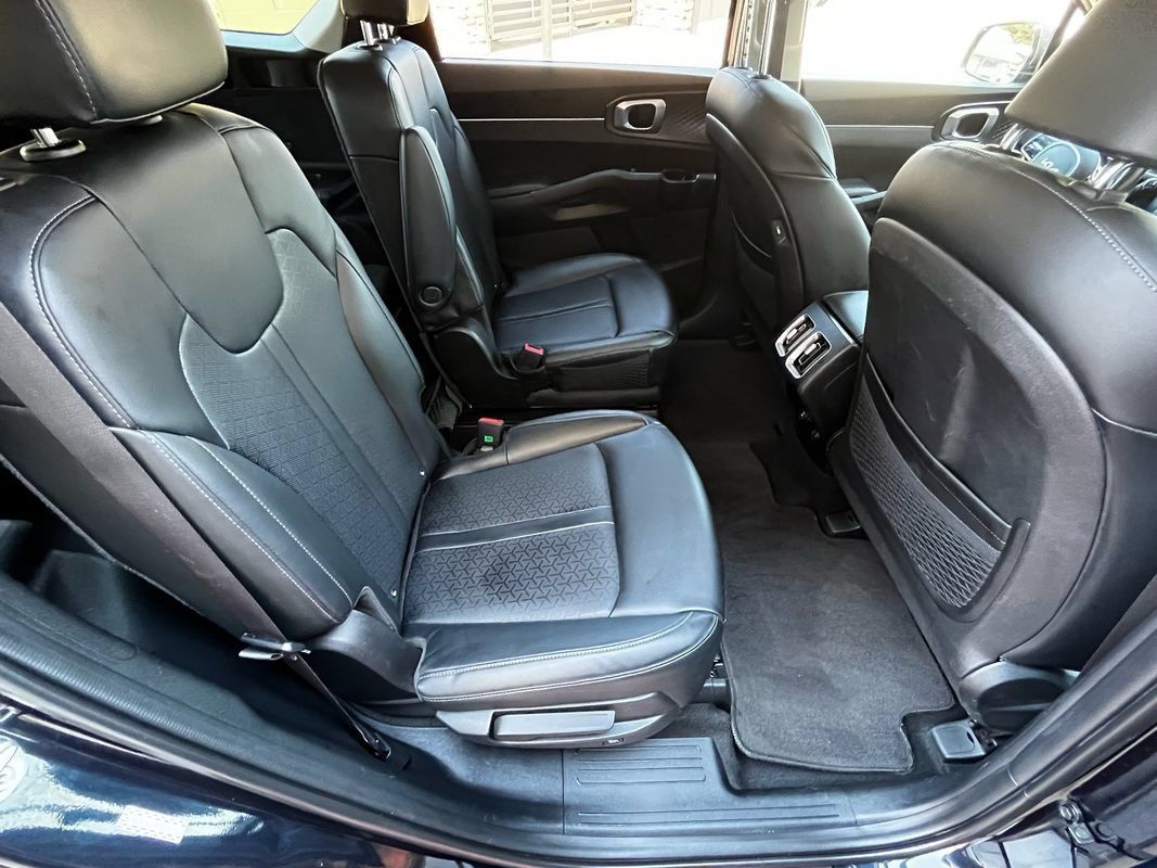 Used 2024 Kia Sorento EX AWD/4WD image 20