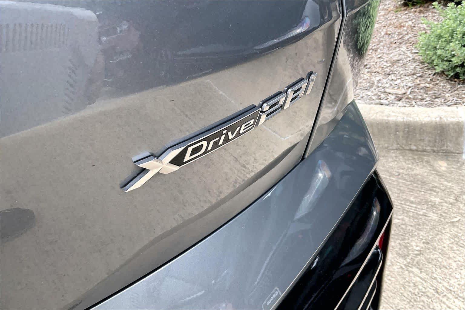 Used 2026 BMW X2 xDrive28i w/ Technology Package AWD/4WD image 9