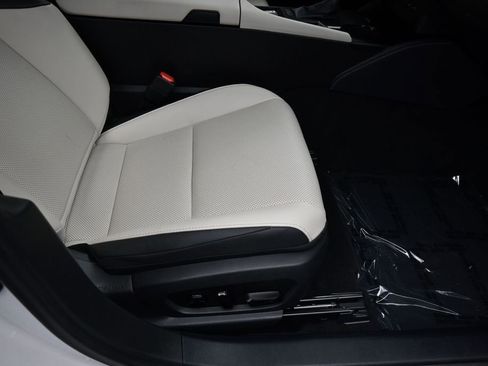 Used 2025 Lexus ES 350 w/ Premium Package FWD image 45