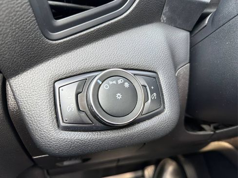 Used 2014 Ford C-MAX SE w/ Equipment Group 203A FWD image 15