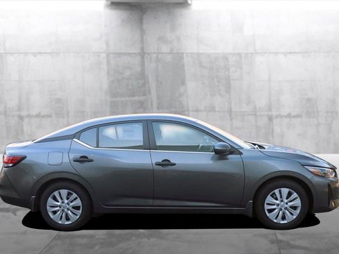 New 2025 Nissan Sentra S image 5