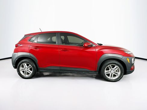 Used 2021 Hyundai Kona SE AWD/4WD image 10