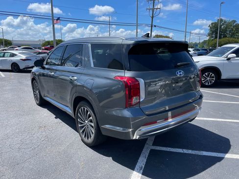 Used 2024 Hyundai Palisade Calligraphy AWD/4WD image 3