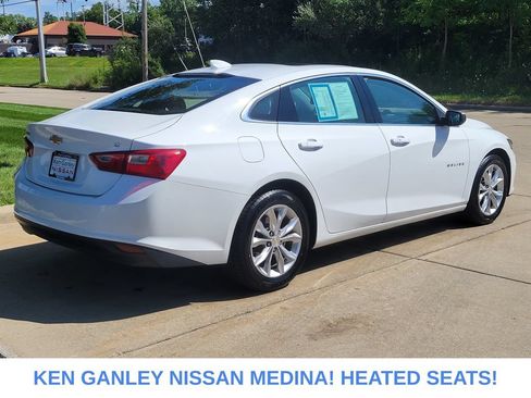Used 2023 Chevrolet Malibu LT FWD image 3