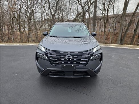 New 2026 Nissan Rogue SV image 7