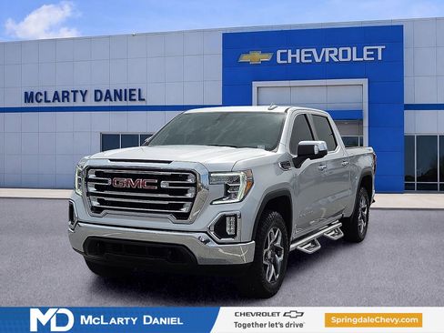 Used 2021 GMC Sierra 1500 SLT AWD/4WD image 2