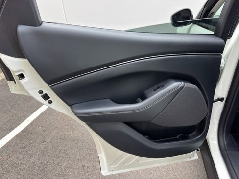 Used 2024 Ford Mustang Mach-E Select w/ Comfort Package Lite image 41