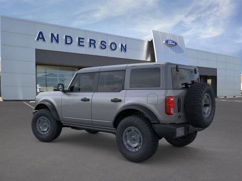 New 2025 Ford Bronco 4-Door w/ Sasquatch Package AWD/4WD image 4