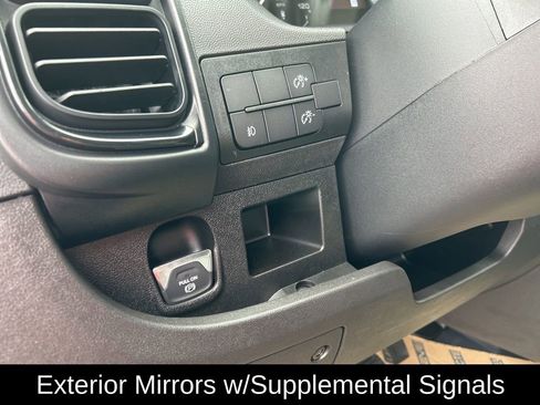 New 2025 RAM ProMaster 2500 w/ Convenience Group image 17