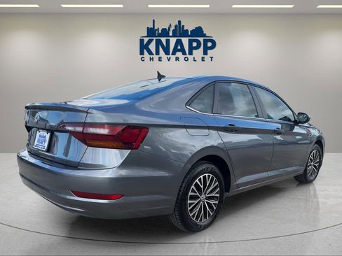 Used 2019 Volkswagen Jetta SEL image 3
