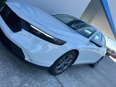 Used 2024 Honda Accord EX image 4