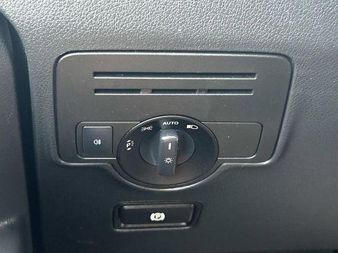 Used 2016 Mercedes-Benz Metris image 25