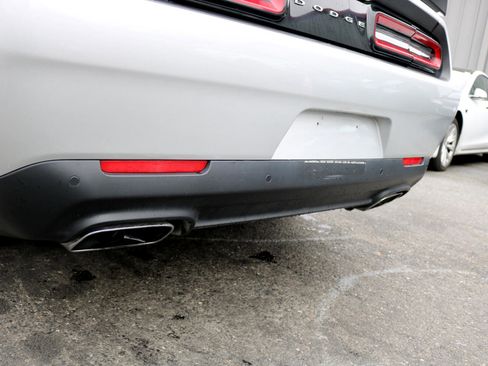 Used 2023 Dodge Challenger R/T image 12