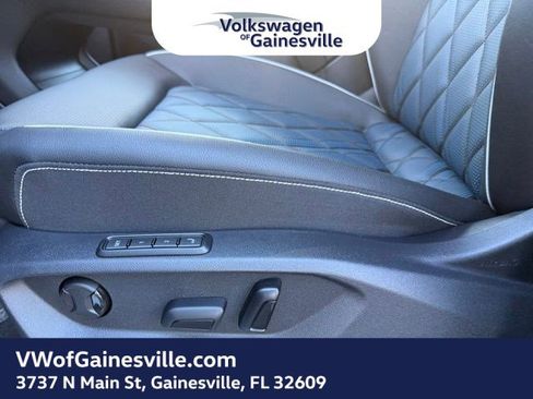 New 2026 Volkswagen Atlas Cross Sport SEL Premium R-Line image 13