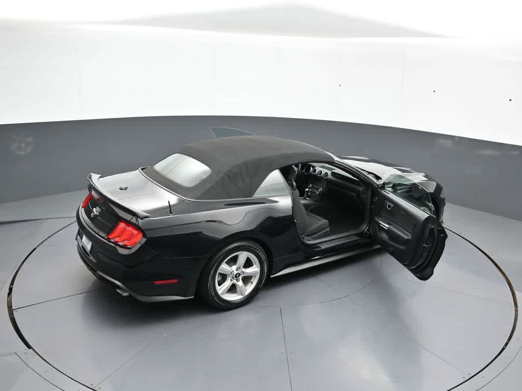 Used 2019 Ford Mustang Convertible RWD image 46