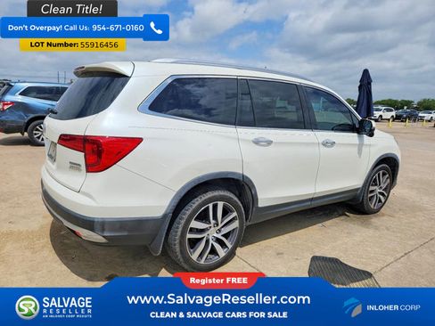 Used 2017 Honda Pilot Touring image 4