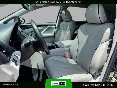 Used 2013 Toyota Venza XLE w/ XLE Premium Pkg AWD/4WD image 18
