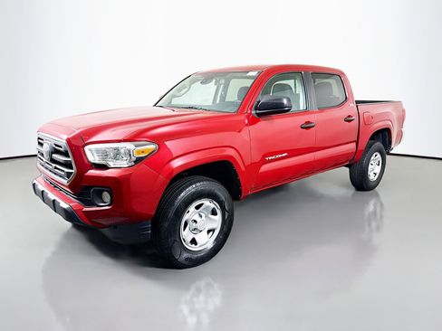 Used 2019 Toyota Tacoma SR5 RWD image 4