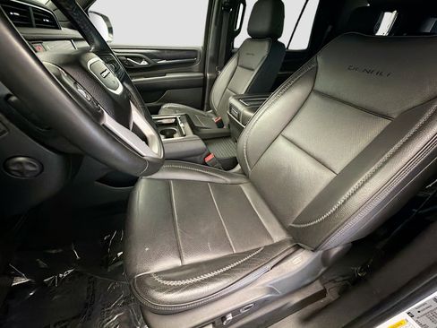 Used 2023 GMC Yukon Denali AWD/4WD image 11