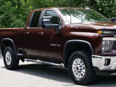 Used 2024 Chevrolet Silverado 2500 LT w/ Safety Package AWD/4WD image 30