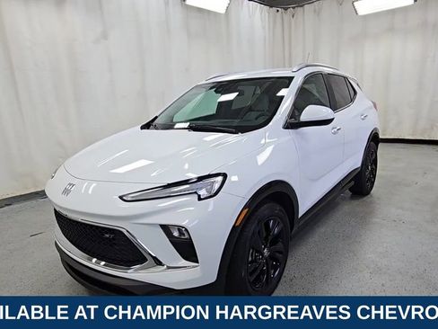 Certified 2024 Buick Encore GX Sport Touring FWD image 5