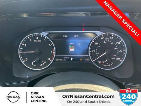 Used 2022 Nissan Pathfinder SV image 21