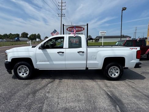 Used 2017 Chevrolet Silverado 1500 W/T w/ Trailering Package AWD/4WD image 1